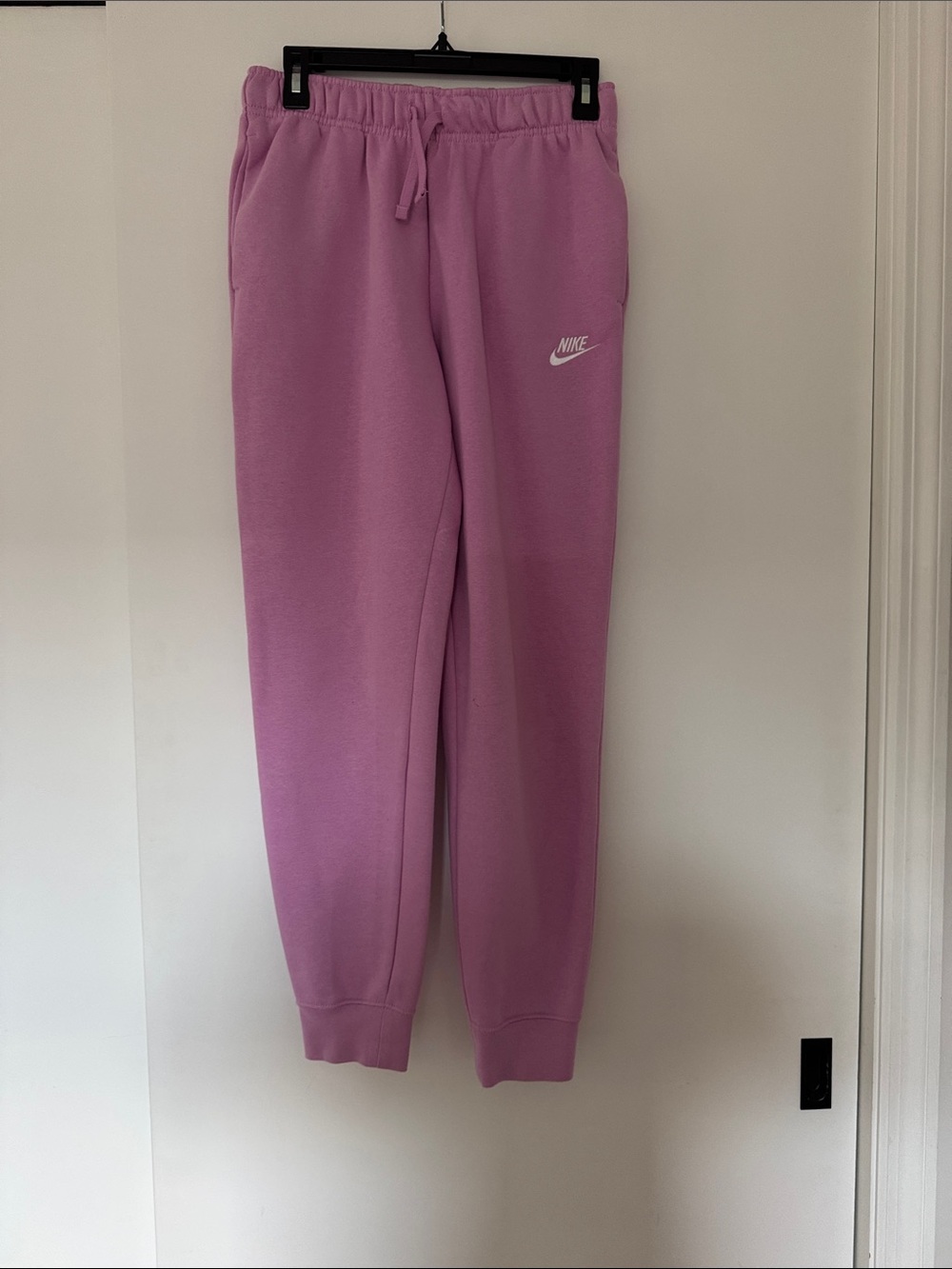 Nike Women’s Pink Fleece Jogger Sweatpants - Size Small